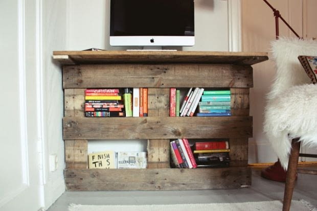 DIY - biurko z palety biurko z palety, meble z palet, jak zrobić meble z palety