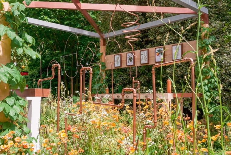The Seedlip Garden. Designed by: Dr Catherine MacDonald. Sponsored by: Seedlip. RHS Chelsea Flower Show 2017. Stand no. Artisan Garden 563