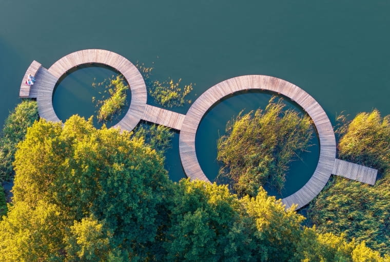 Zagospodarowanie nabrzeża Jeziora Słupeckiego