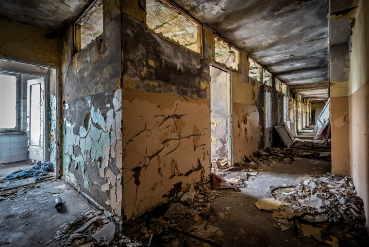 Stocznia Cesarska - rozpoczęły się prace mające na celu zwiększenie ekspozycji zabytkowych hal stoczniowych Stocznia Cesarska - rozpoczęły się prace mające na celu zwiększenie ekspozycji zabytkowych hal stoczniowych