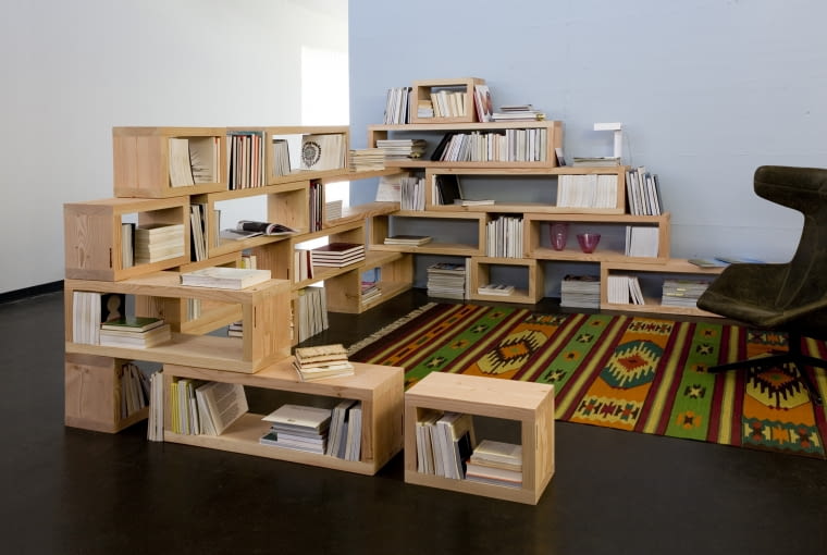 Morgen / Play shelf Morgen / Play shelf