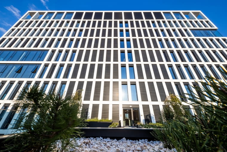 Vector+ na warszawskiej Woli. Proj. JSK Architekci