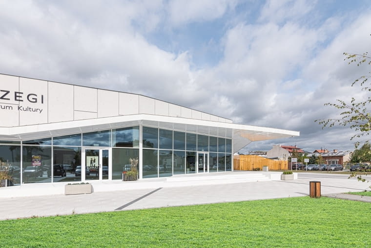 Białobrzeskie Centrum Kultury „Białe Brzegi” Białobrzeskie Centrum Kultury „Białe Brzegi”