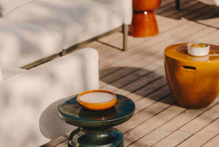 Marka wprowadziła na rynek pierwszą modułową sofę zewnętrzną Sorells.