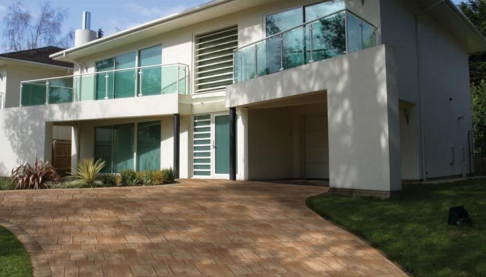 Szara kostka betonowa Szara kostka betonowa