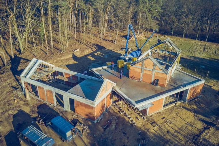 Dom pod Krosnem Odrzańskim w budowie. Proj. Z3Z ARCHITEKCI