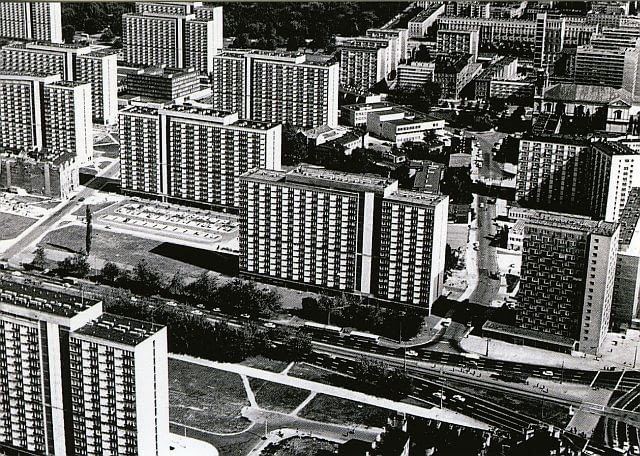 Osiedle za Żelazną Bramą w Warszawie Osiedle za Żelazną Bramą w Warszawie