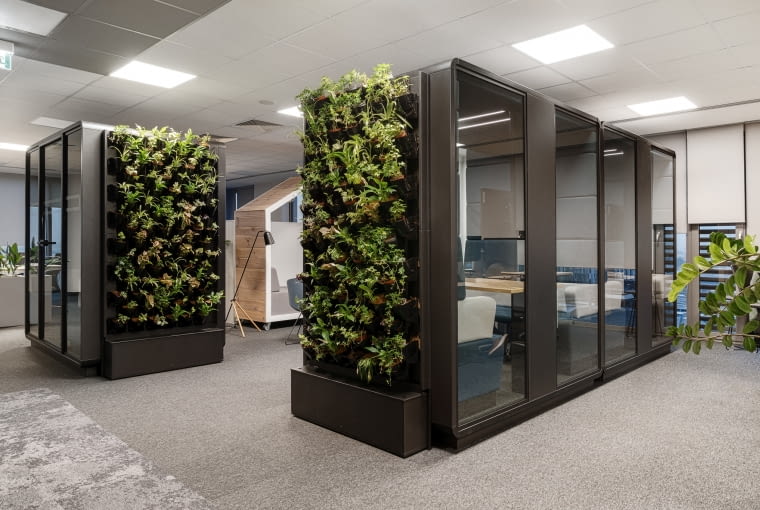 Biuro firmy Bayer w Olivia Centre. Proj. Design Anatomy