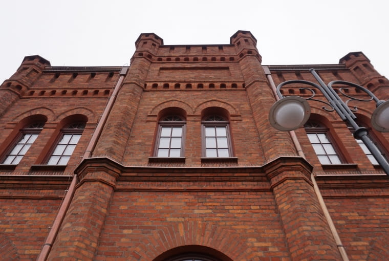 Dworzec kolejowy w Skierniewicach - obecnie Dworzec kolejowy w Skierniewicach - obecnie