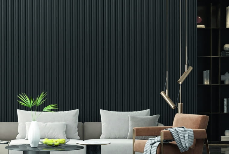 Dekoracyjny ryflowany panel ścienny w czarnym odcieniu to wyrazisty akcent, który wniesie nowoczesny charakter do każdego wnętrza.