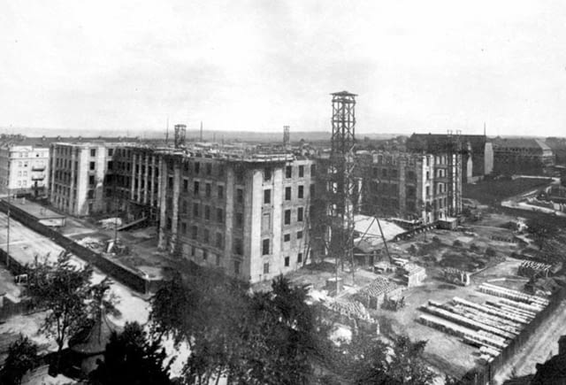 Urząd w czasie budowy w lipcu 1926 roku Katowice, budynek, modernizm, Śląsk, architektura, największe, Polska, publiczne