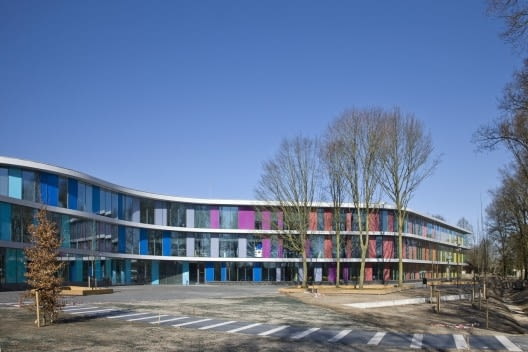 College w Weert, Holandia, proj. RAU College w Weert, Holandia, proj. RAU