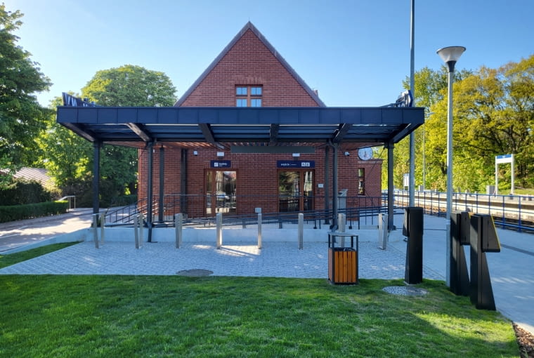 Dworzec w Jastarni Dworzec w Jastarni