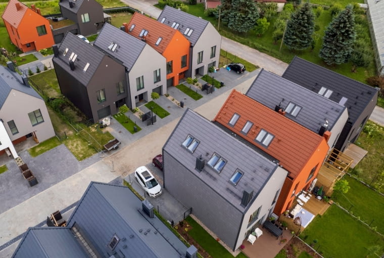 Ostoja Kampinos – Fasada Roku 2021 w kategorii „Budynek jednorodzinny nowy” Ostoja Kampinos – Fasada Roku 2021 w kategorii „Budynek jednorodzinny nowy”