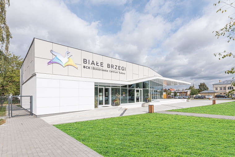 Białobrzeskie Centrum Kultury „Białe Brzegi” Białobrzeskie Centrum Kultury „Białe Brzegi”