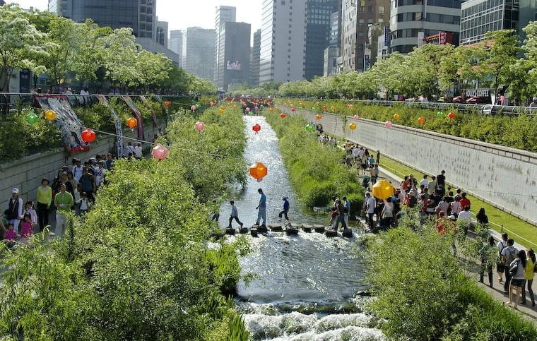 Seul w 2008 r. Seul w 2008 r.