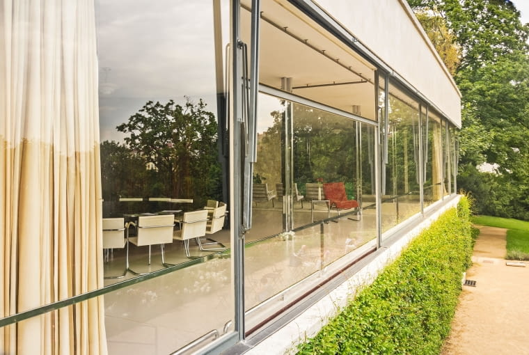 Willa Tugenhadtów w Brnie. Proj. Mies van der Rohe Willa Tugenhadtów w Brnie. Proj. Mies van der Rohe