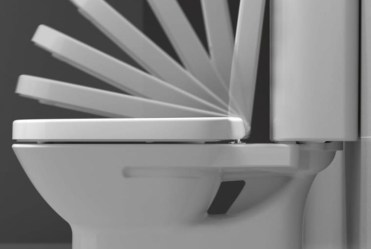 Propozycja firmy ROCA. Zestaw 1. Deska Debba - wolnoopadająca, wykonana z trwałego i odpornego duroplastu. Ciche domykanie jest polecanym rozwiązaniem w łazienkach użytkowanych zwłaszcza przez małe dzieci. Cena: 217 zł