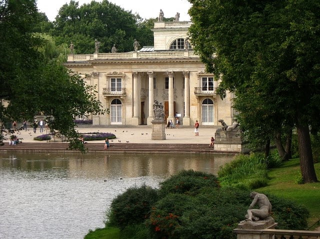 Łazienki Królewskie, Pałac na Wodzie