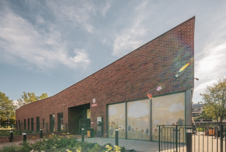 Przedszkole i żłobek w Bieruniu. Proj. Piotr Jański architekci Przedszkole i żłobek w Bieruniu. Proj. Piotr Jański architekci