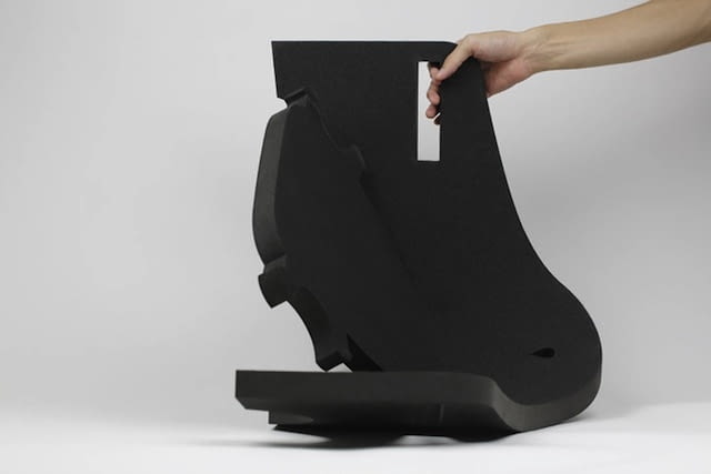 fotelik Owl; proj. Satoshi Itasaka fotelik Owl; proj. Satoshi Itasaka