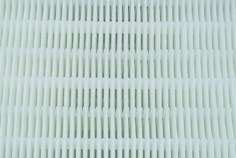 Filtry dzielą się na różne klasy. Mając w rekuperatorze filtr dokładny F7 możemy być pewni, że skutecznie oczyści on powietrze nawiewane do pomieszczeń Filtry dzielą się na różne klasy. Mając w rekuperatorze filtr dokładny F7 możemy być pewni, że skutecznie oczyści on powietrze nawiewane do pomieszczeń