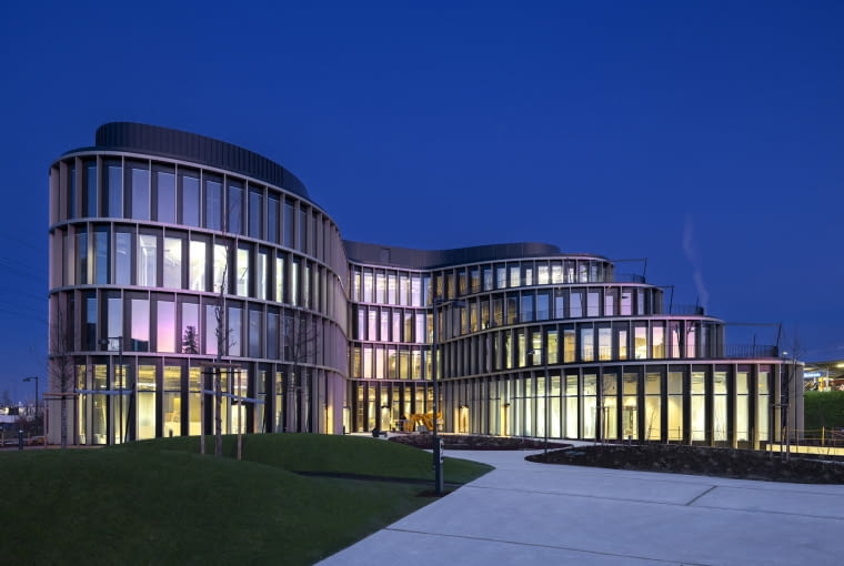 Nowa siedziba Innovatrics w Bratysławie. Proj. A.M. architects