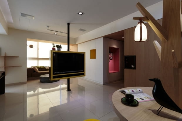 Nowoczesne mieszkanie na Tajwanie; proj. House Design nowoczesne mieszkanie, funkcjonalne mieszkanie, oryginalne mieszkanie, obrotowy telewizor