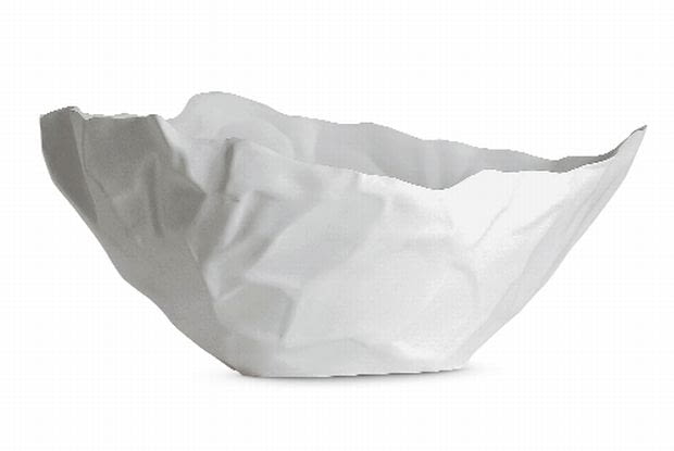 Misa z kolekcji Proxima, 4400 zł, Kose Milano/Square Space Misa z kolekcji Proxima, 4400 zł, Kose Milano/Square Space