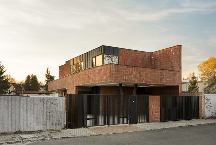 Skinny House w Warszawie. Proj. PAWEL LIS ARCHITEKCI Skinny House w Warszawie. Proj. PAWEL LIS ARCHITEKCI