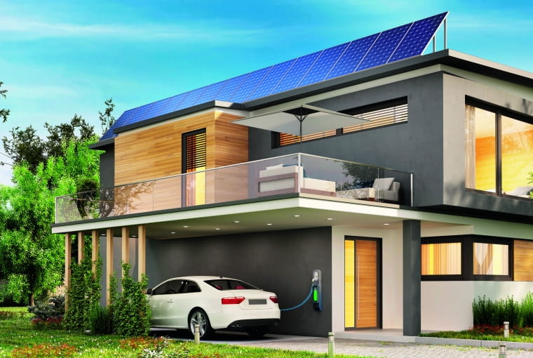 Dzięki autokonsumpcji prądu pochodzącego z domowej instalacji fotowoltaicznej można znacznie zminimalizować koszty ładowania samochod