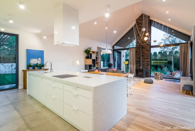 Dom Gwiazda pod Warszawą. Proj. Z3Z Architekci Dom Gwiazda pod Warszawą. Proj. Z3Z Architekci