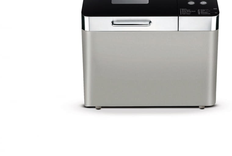 Małe AGD. EBM8000, 15 programów, w tym przyśpieszony i do dżemów, 3 wielkości bochenka, maks. 1 kg, 3 poziomy opiekania, moc 680 W, 659 zł, Electrolux