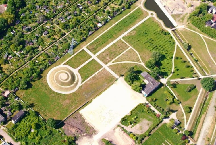 Parki w Łodzi. Park Ocalałych Parki w Łodzi