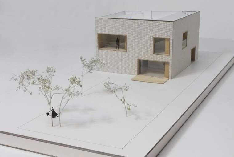 Makieta domu jednorodzinnego w Warszawie o powierzchni użytkowej 265 mkw.