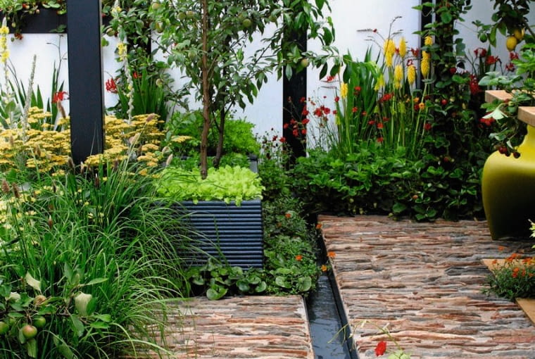 NAWIERZCHNIA z otoczaków - ciekawa, ale niezbyt wygodna