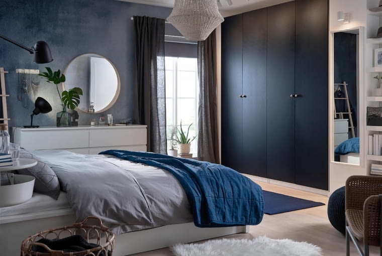 Komody MALM w sypialni komody do sypialni