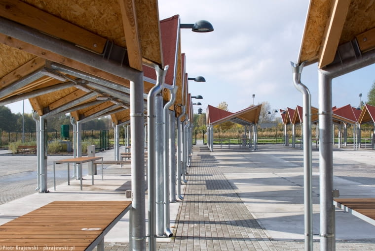 Targowisko miejskie w Żołyni