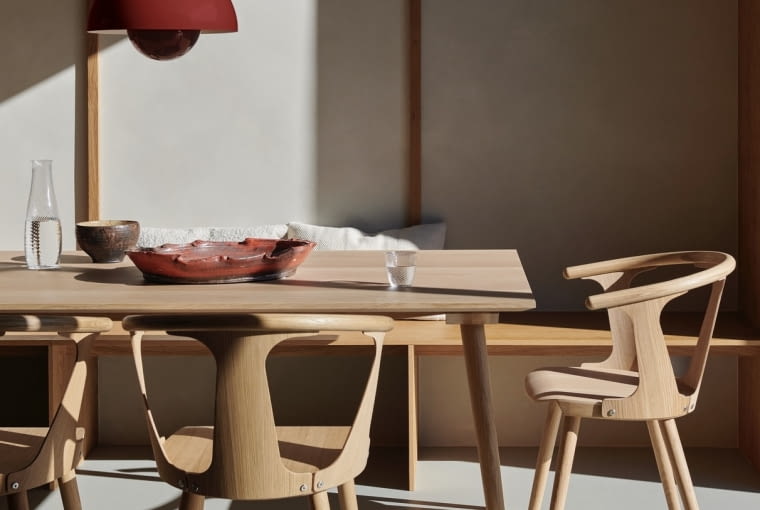 &Tradition Jak dopasować krzesła do stołu w jadalni?