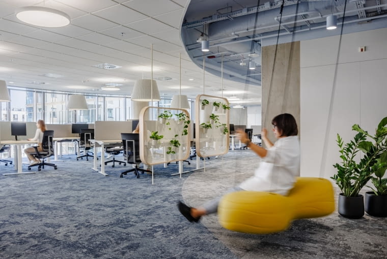 Wnętrza biura firmy Michelin. Proj. Colliers Define