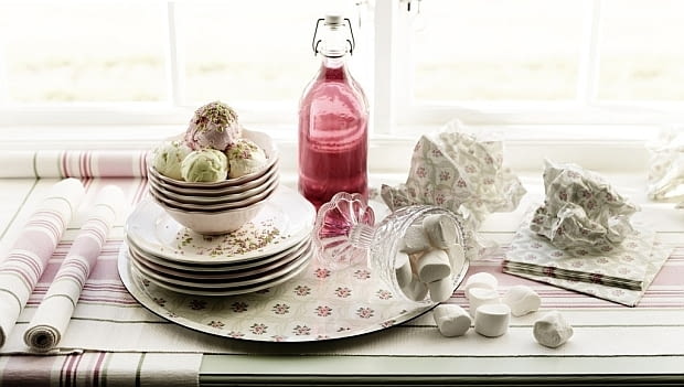 IKEA - bieżnik GULLIRIS: 12,99 zł. IKEA, skandynawski styl, meble ikea, nowości ikea