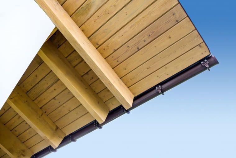 Mokra tarcica a drewno suszone komorowo