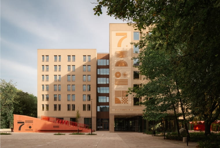 Dom Studenta nr 7 Uniwersytetu Warszawskiego - zwycięzca kategorii "Architektura mieszkaniowa" Dom Studenta nr 7 Uniwersytetu Warszawskiego - zwycięzca kategorii "Architektura mieszkaniowa"