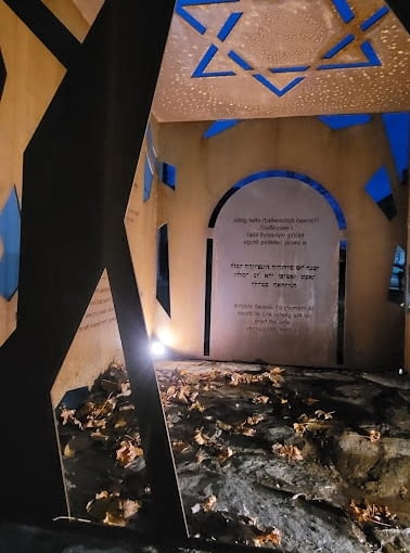 Kubik - upamiętnienie getta we Włodawie