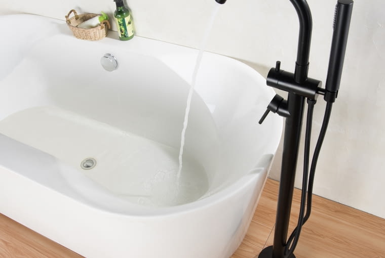 Wolnostojąca bateria wannowa Bernstein 8028B