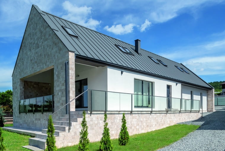 Panel dachowy na rąbek