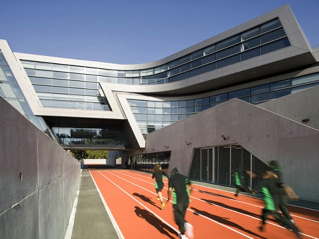 Zaha Hadid, szkoła, edukacja