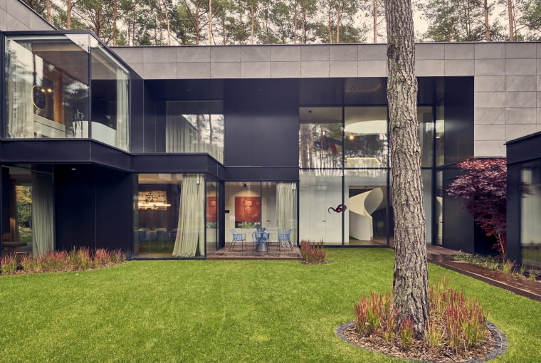 Circle Wood House - fot. Paweł Ulatowski