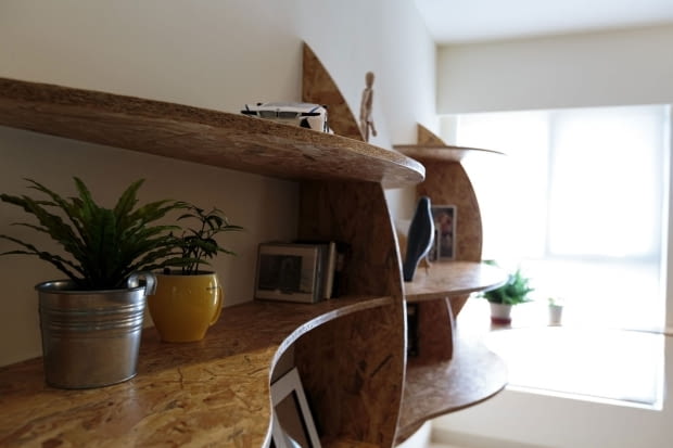 Nowoczesne mieszkanie na Tajwanie; proj. House Design nowoczesne mieszkanie, funkcjonalne mieszkanie, oryginalne mieszkanie, obrotowy telewizor