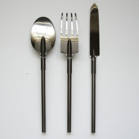 Sztućce inspirowane narzędziami ogrodowymi